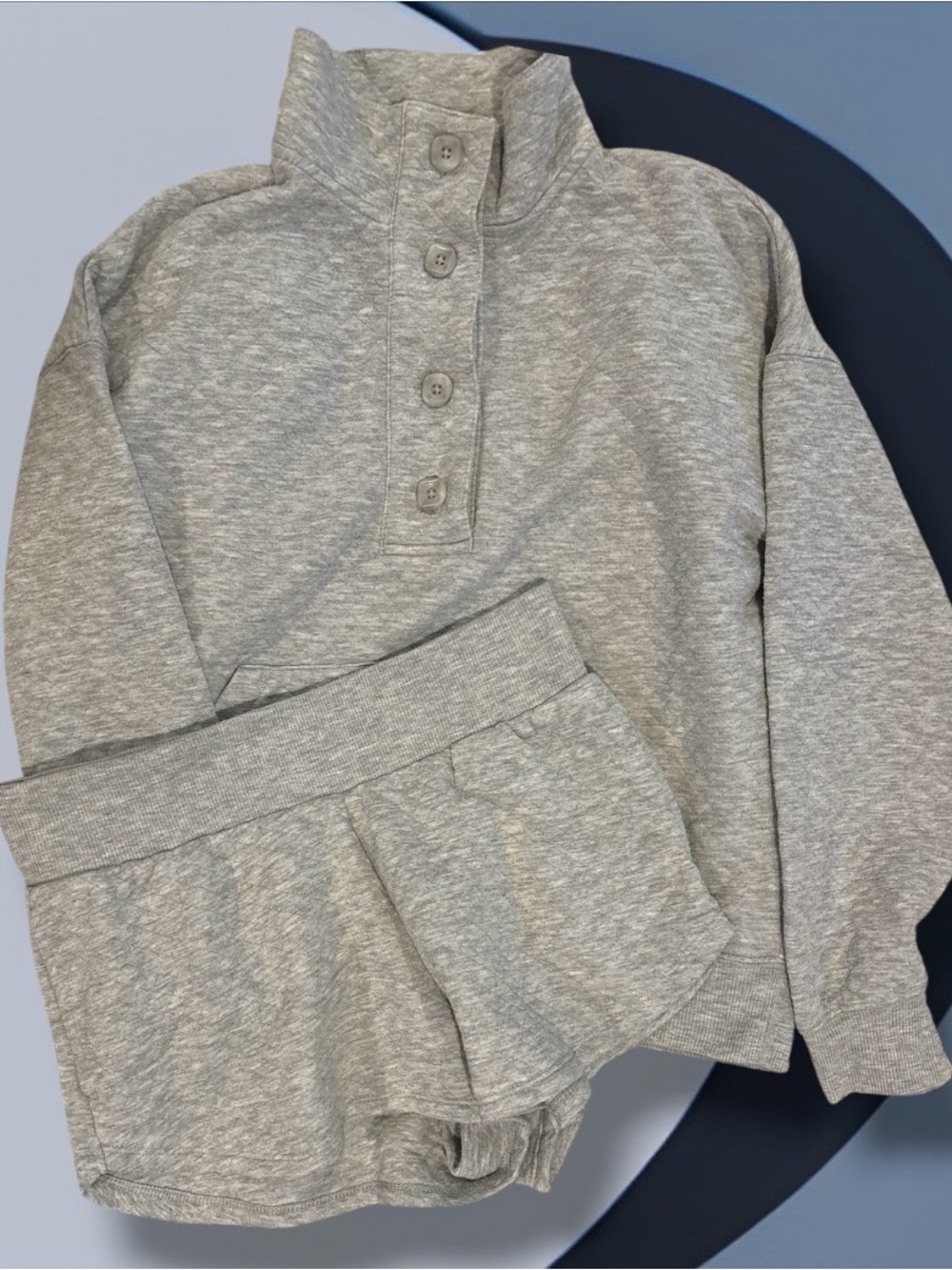 Stars Above Gray Henley Pullover & Shorts Lounge Set Size S 2 Piece